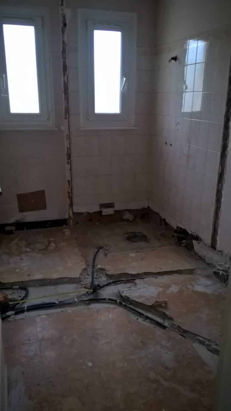 Création d'une salle de bain à Quimper (en cours)