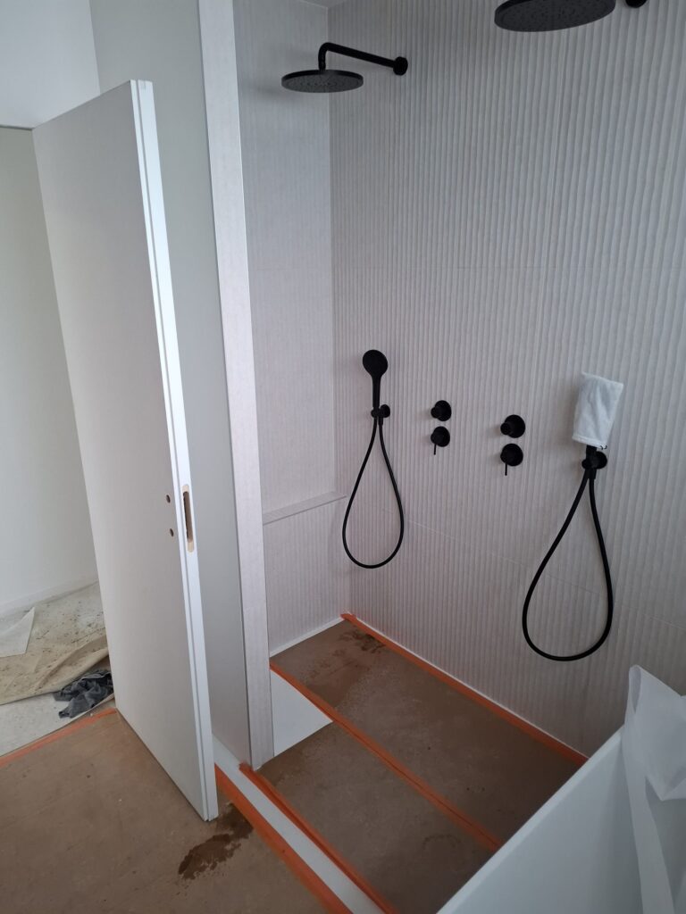Installation robinetterie salle de bain à Quimper 1